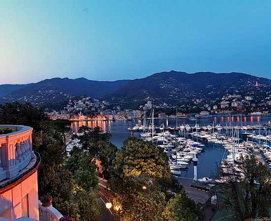 Abendstimmung am Hafen von Rapallo <br>© Kulturtouristik (Hotel)