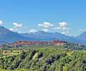 Mondovì - Panorama mit den Alpen im Hintergrund <br>© Wikimedia Commons (Girafrittata [CC-BY-SA-3.0])